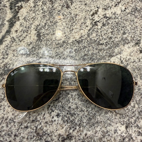 Like New Ray-Ban Cockpit Aviators Gold Frame Sunglasses - Picture 2 of 7